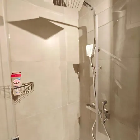 Notre Dame 3-min Walk-elegant Appartamento